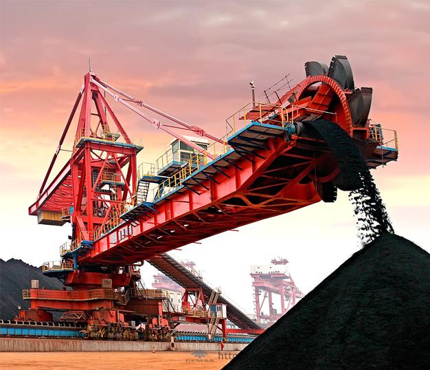 条形料场堆取料机