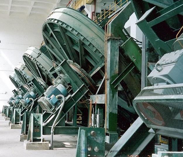 Крупногабаритный высокоэффективный саморегулирующийся тарельчатый гранулятор